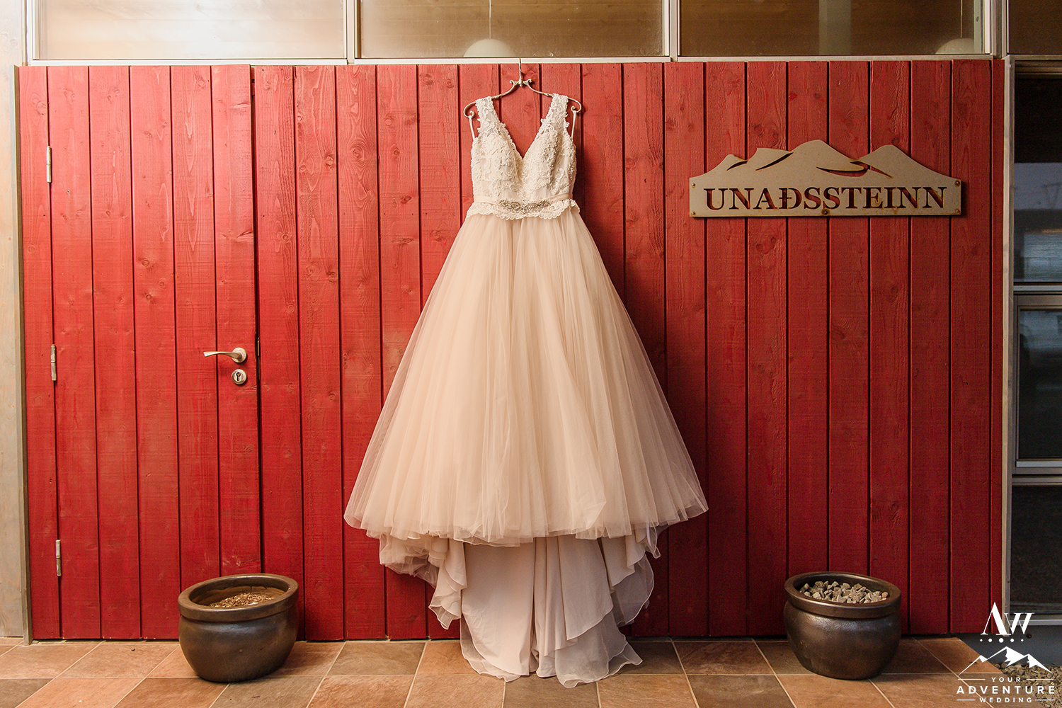 iceland-wedding-dress