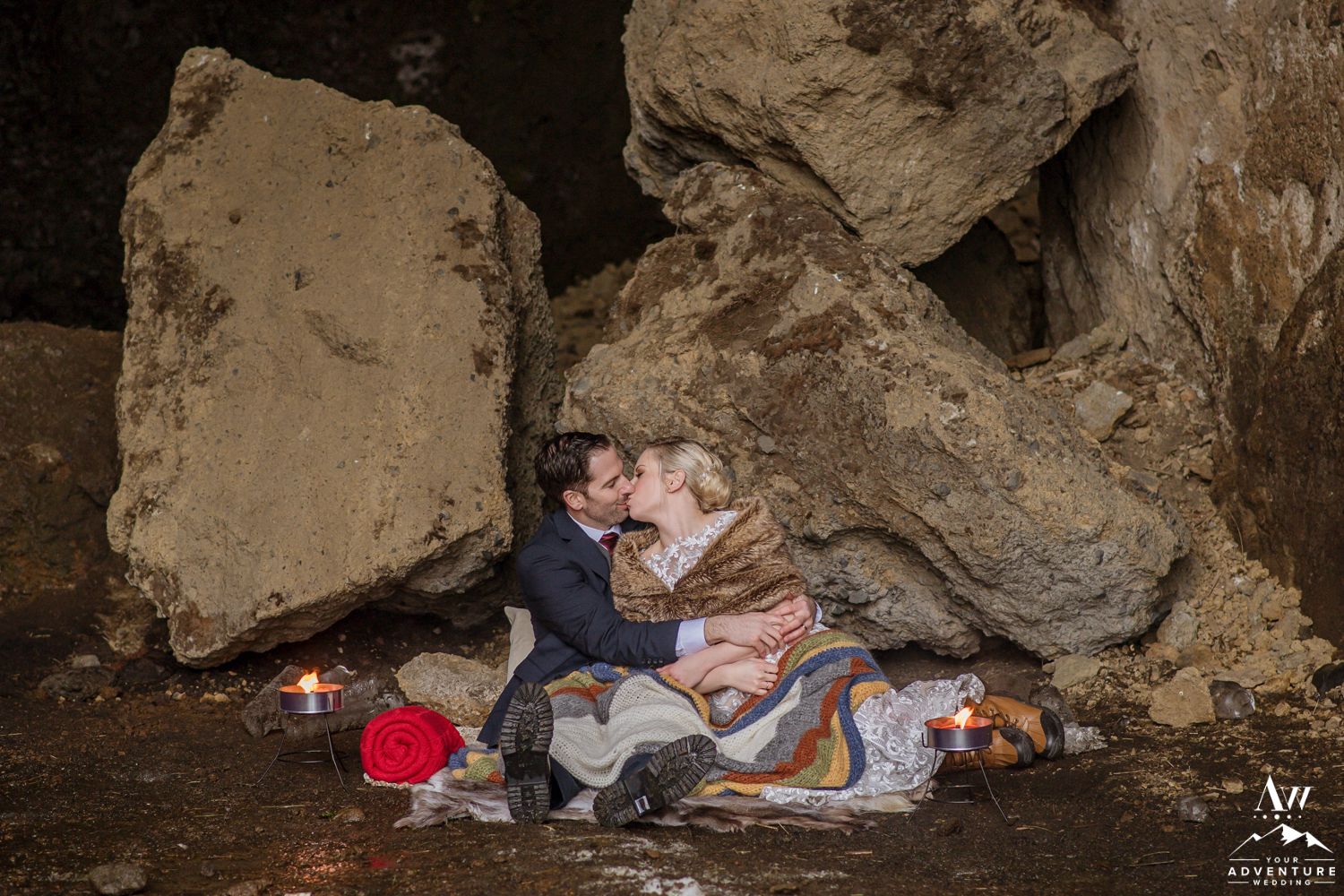 Luxury Elopement Picnic in Iceland