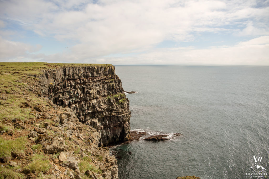 Cliffside wedding locations in Iceland Golden Cliffs
