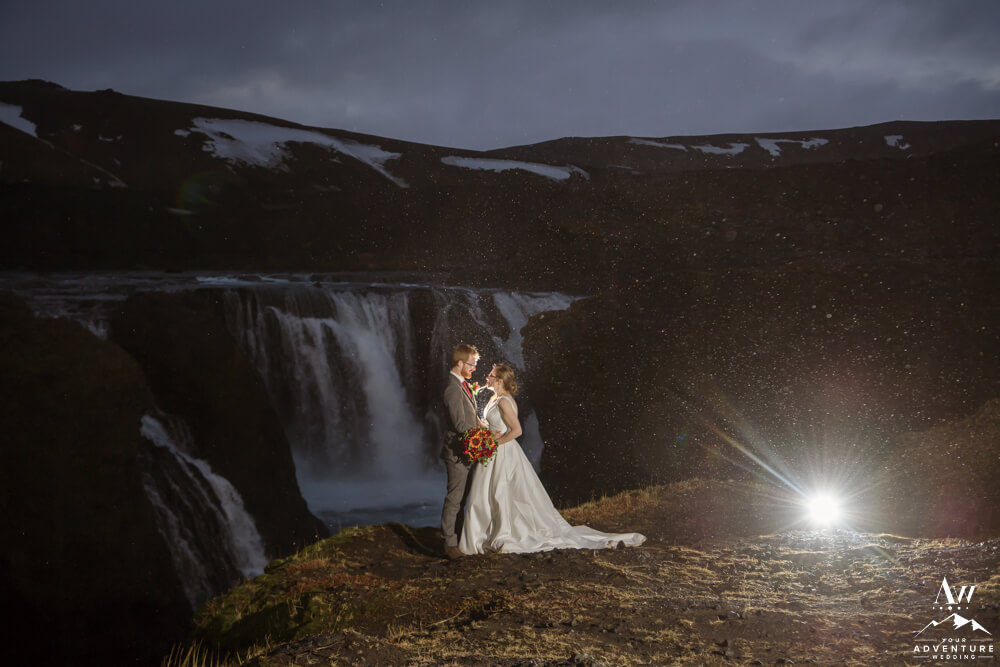 Nighttime wedding photo in Iceland