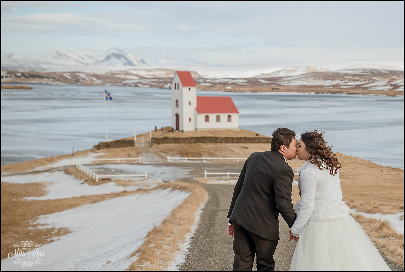 Úlfljótsvatn Church Wedding Iceland