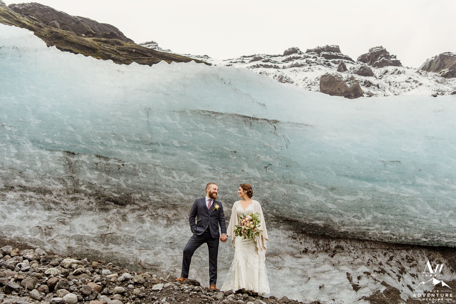 iceland-elopement-photographer-iceland-wedding-planner-36