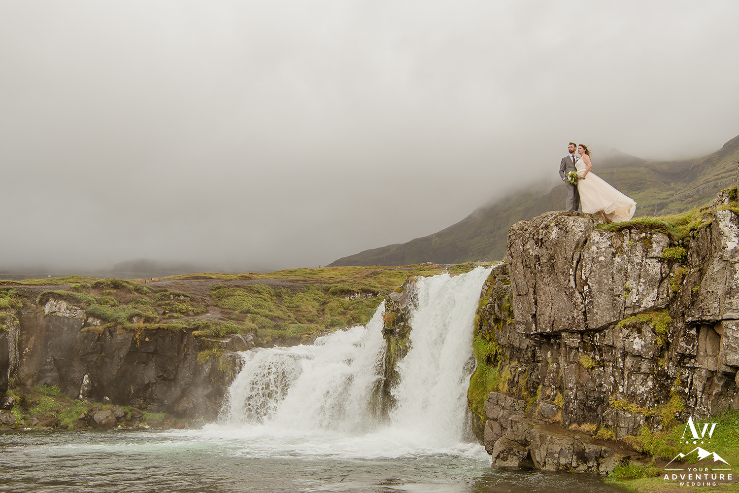 iceland-waterfall-wedding-your-adventure-wedding
